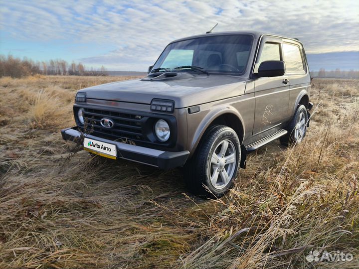 LADA 4x4 (Нива) 1.7 МТ, 2021, 20 800 км