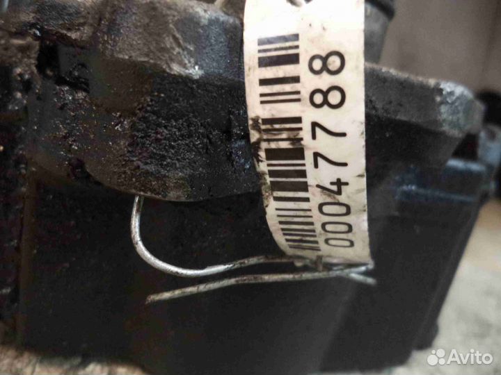 Насос топливный (тнвд) Mercedes-Benz Sprinter