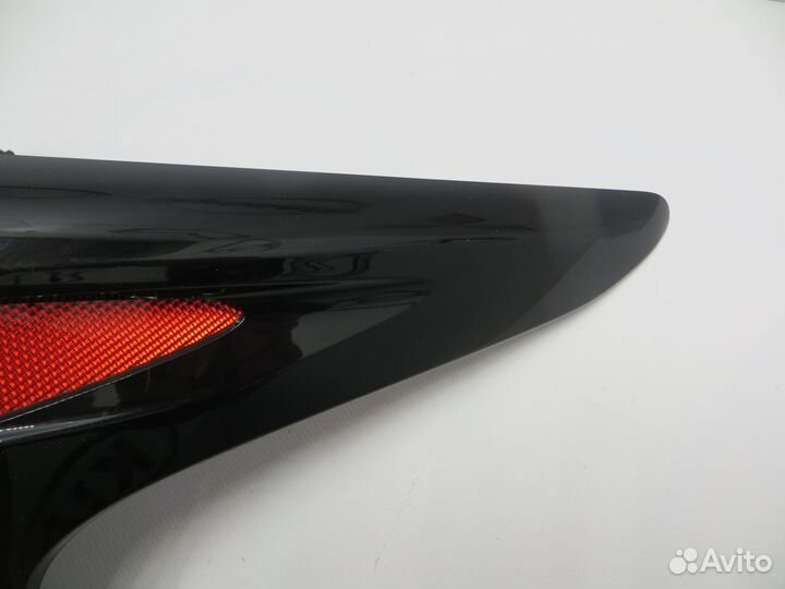 Фонарь задний правый Lexus NX