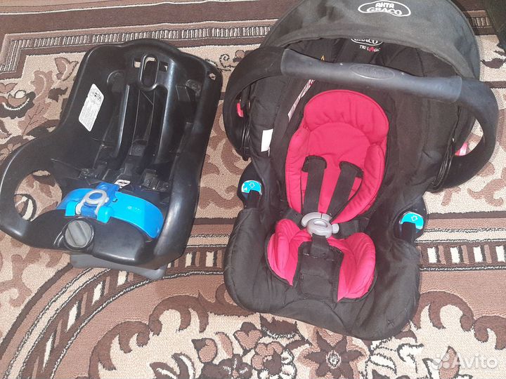 Автолюлька с базой Graco