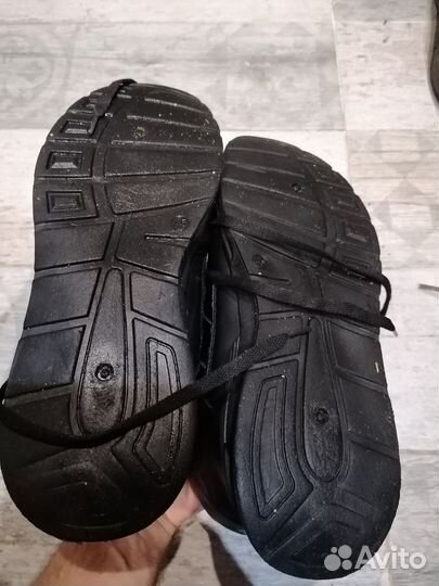 Кроссовки мужские 44 размер бу