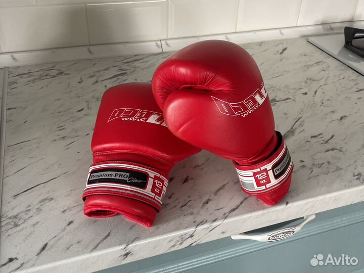 Боксерские перчатки 12 oz. Leco, натуральная кожа