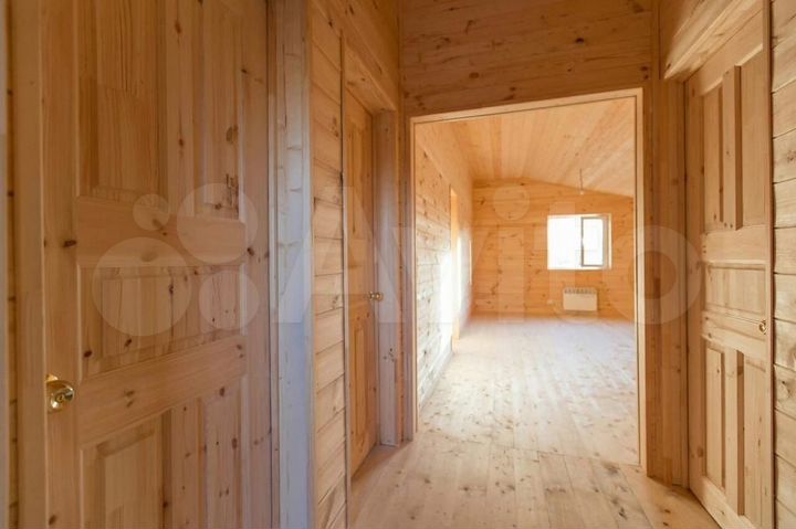 Дом 83 м² на участке 4 сот.