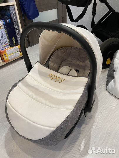 Коляска Tutis zippy 3 в 1