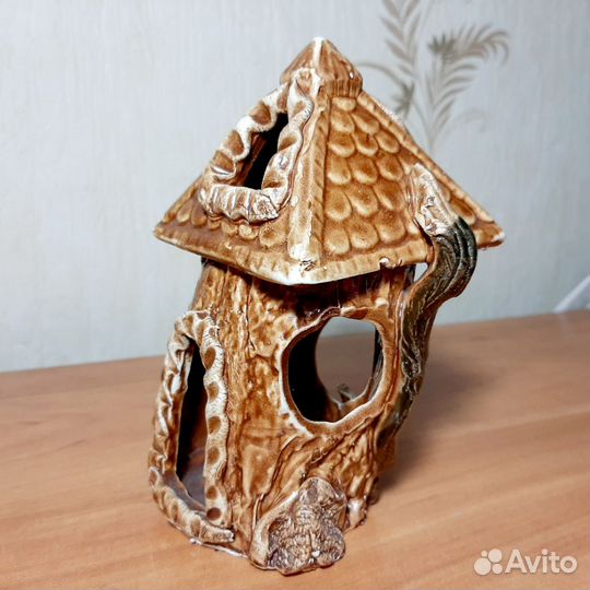 Аксессуары для аквариума.Домик, растения