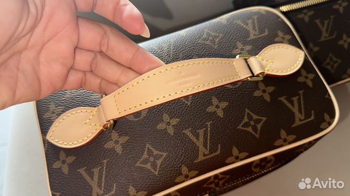 Косметичка Louis Vuitton