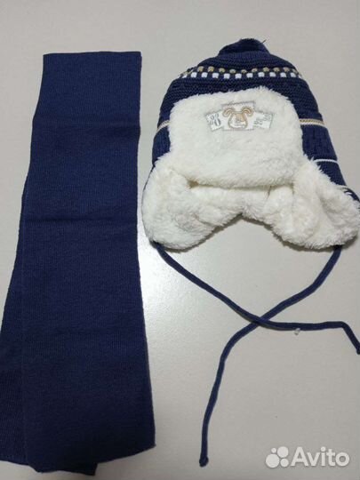 Шапка с шарфом в комплекте