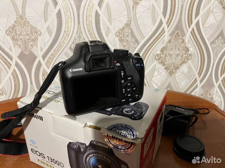 Фотоаппарат Canon EOS