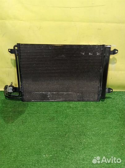 Радиатор кондиционера Skoda Yeti 2009