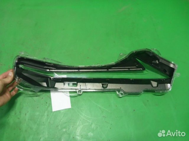 Стекло фары левой Lexus NX 200 с 2014г