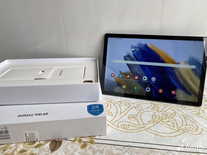 Продам планшет новый samsung galaxy tab 8 a