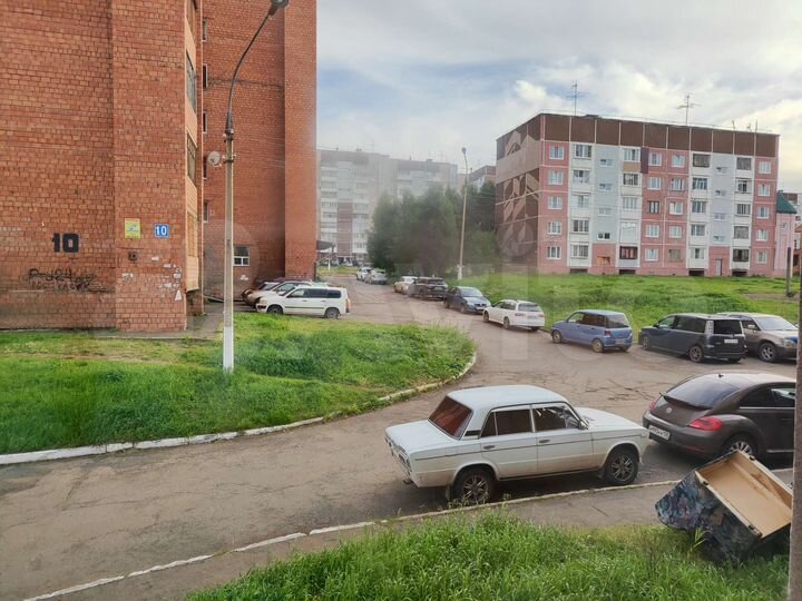 3-к. квартира, 63 м², 1/5 эт.