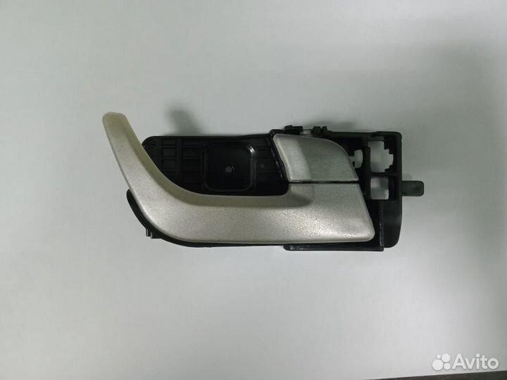 Ручка двери правая Geely Emgrand EC7 (Новая)