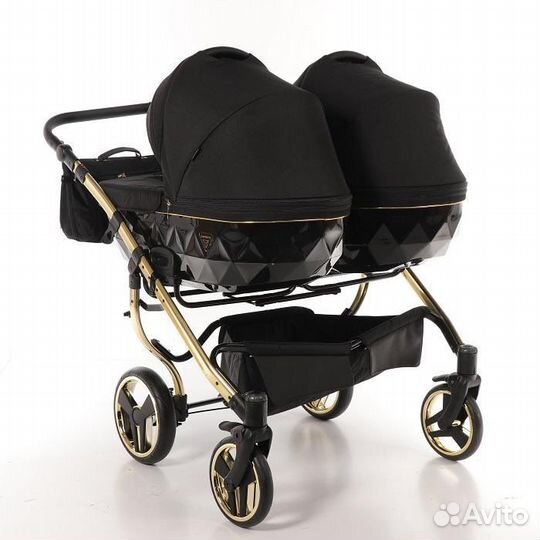 Коляска для двойни