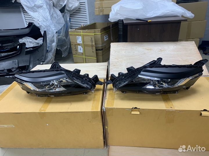 Фары Mitsubishi L200 новые оригинал 18-23