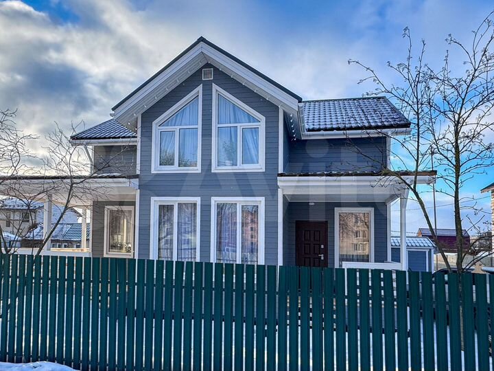 Дом 140 м² на участке 3 сот.