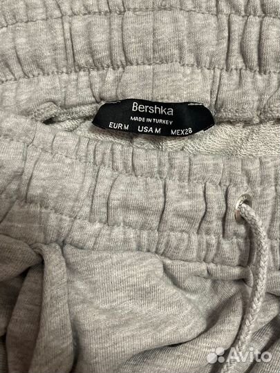 Брюки bershka женские новые М