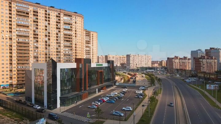 Магазин в торговом центре 62,9м2