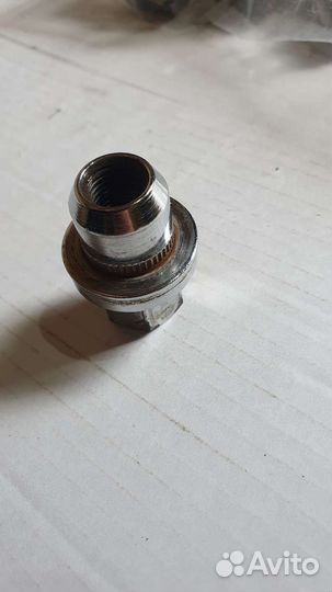 Колесные болты Range Rover Sport