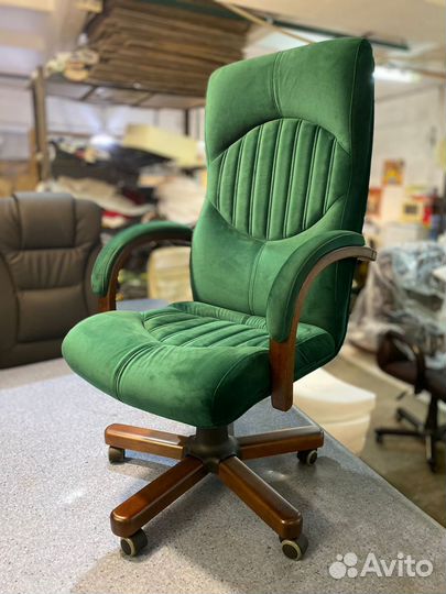 Компьютерное кресло