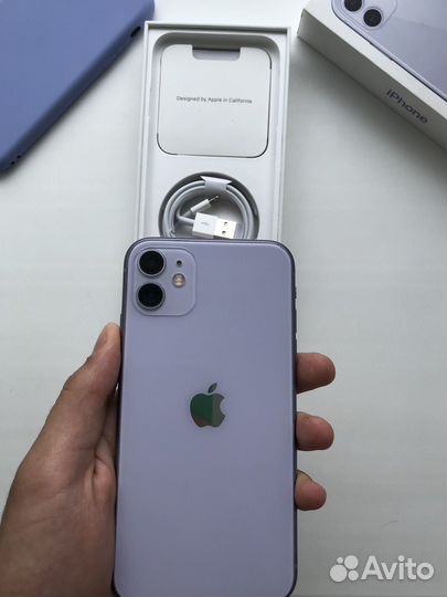 iPhone 11, 64 ГБ