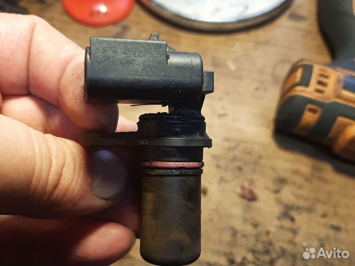 Датчик положения коленвала chrysler