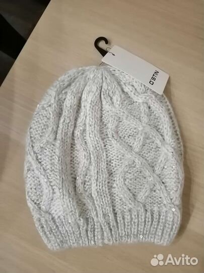 Новая брендовая шапочка