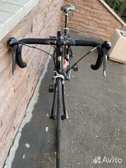 Шоссейный велосипед Trek Madone 4.5 Shimano 105