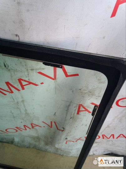 Лобовое стекло mitsubishi delica D:2