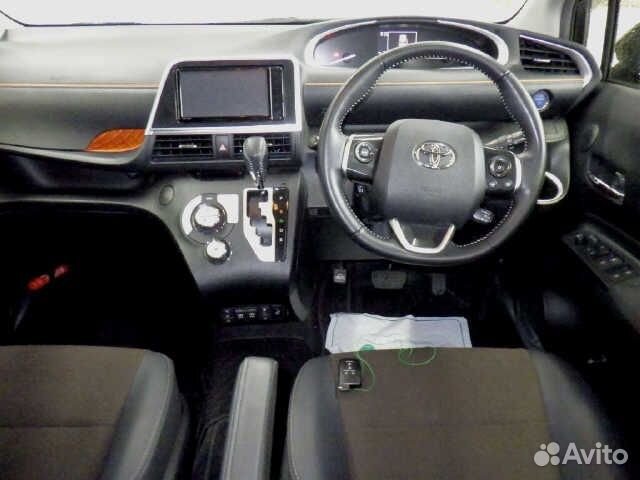 Toyota Sienta 1.5 CVT, 2020, 22 000 км