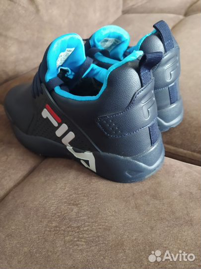 Кроссовки унисекс, зимние 40 размер