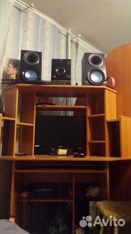 Компьютерный стол