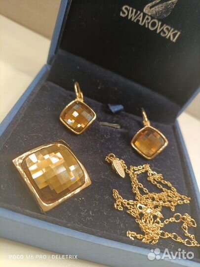 Серьги и кулон Swarovski