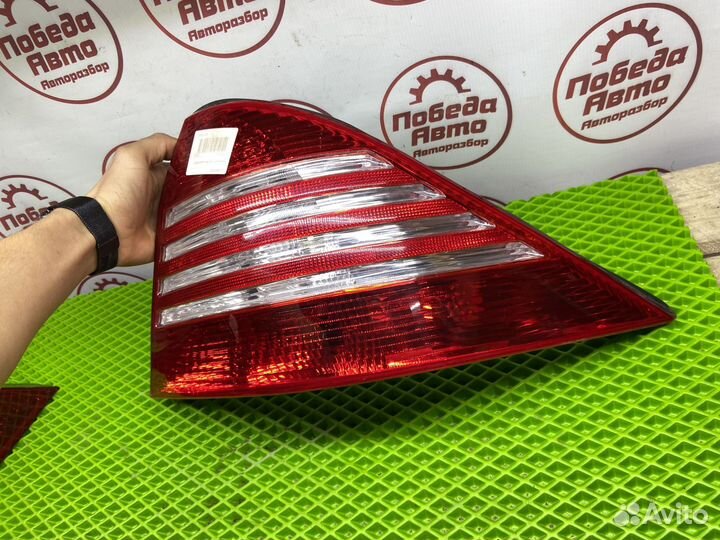Задний фонарь mercedes benz w220