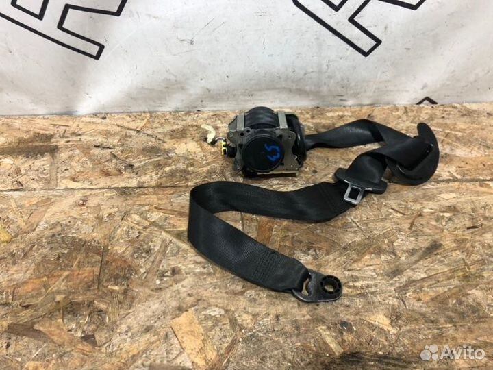 Ремень безопасности передний правый Land Rover