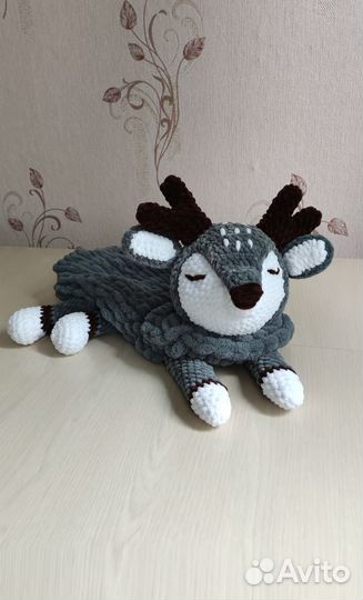 Пижамница Олененок. Вязаная плюшевая игрушка