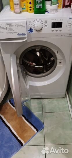 Стиральная машина indesit