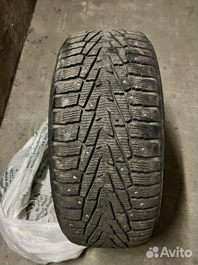 Nokian Tyres Hakkapeliitta 7 SUV 265/50 R20 36F