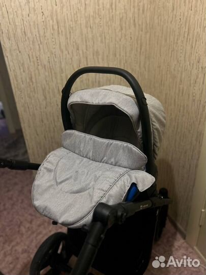 Продам коляску 3в1