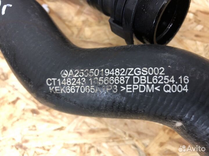 Патрубок системы охлаждения MB GLC W253 X253