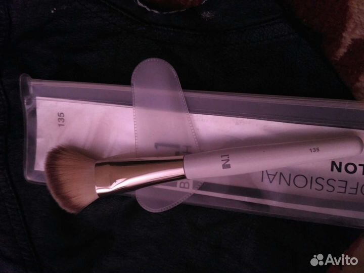 Кисти для макияжа