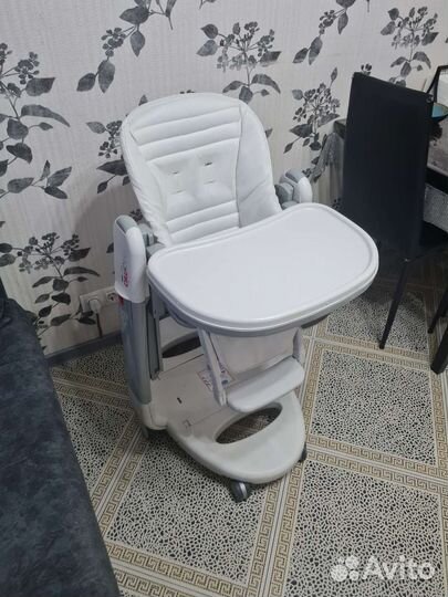 Стул для кормления