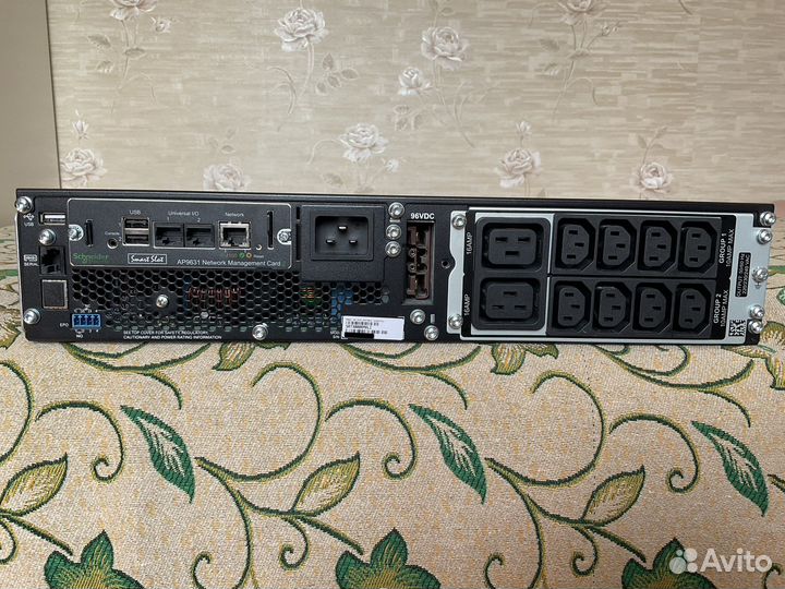 Ибп APC Smart-UPS SRT3000rmxli