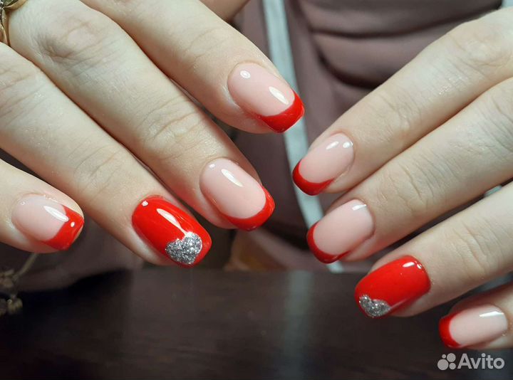 Маникюр,педикюр,наращивание