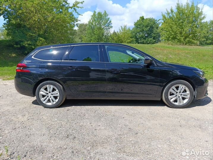 Peugeot 308 1.5 МТ, 2019, 129 000 км