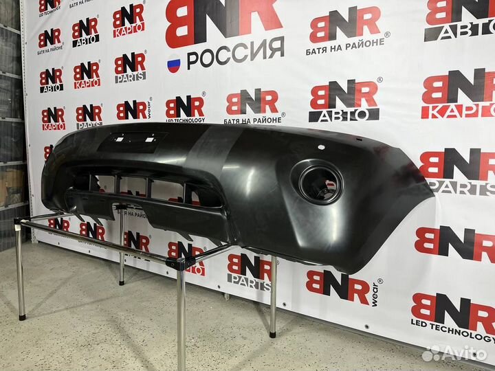 Бампер перед Ниссан Патрол Y62 2010-14 Оригинал