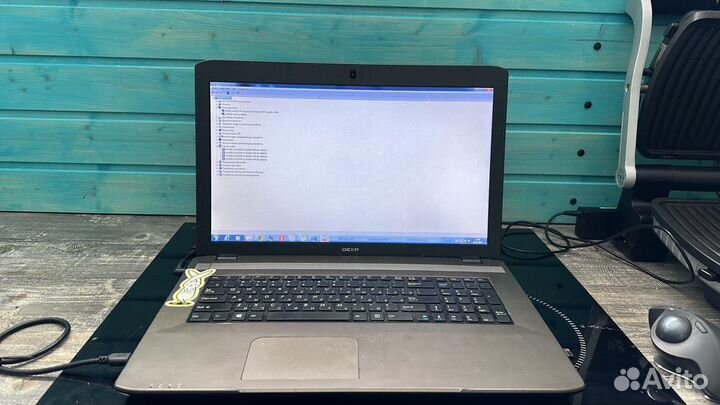 Ноутбук Dexp atlas h137