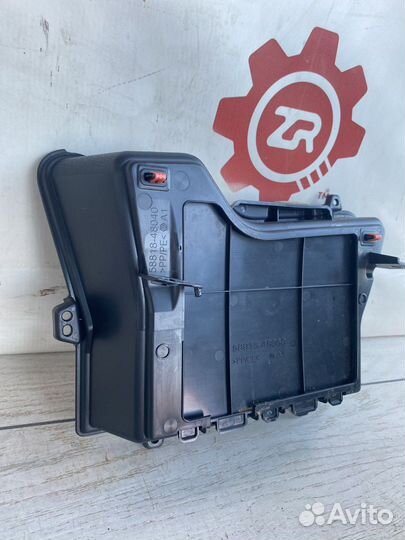 Lexus RX4 Накладка декоративная