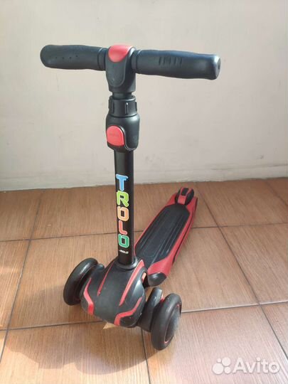Детский самокат Trolo