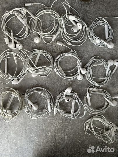 Наушники apple